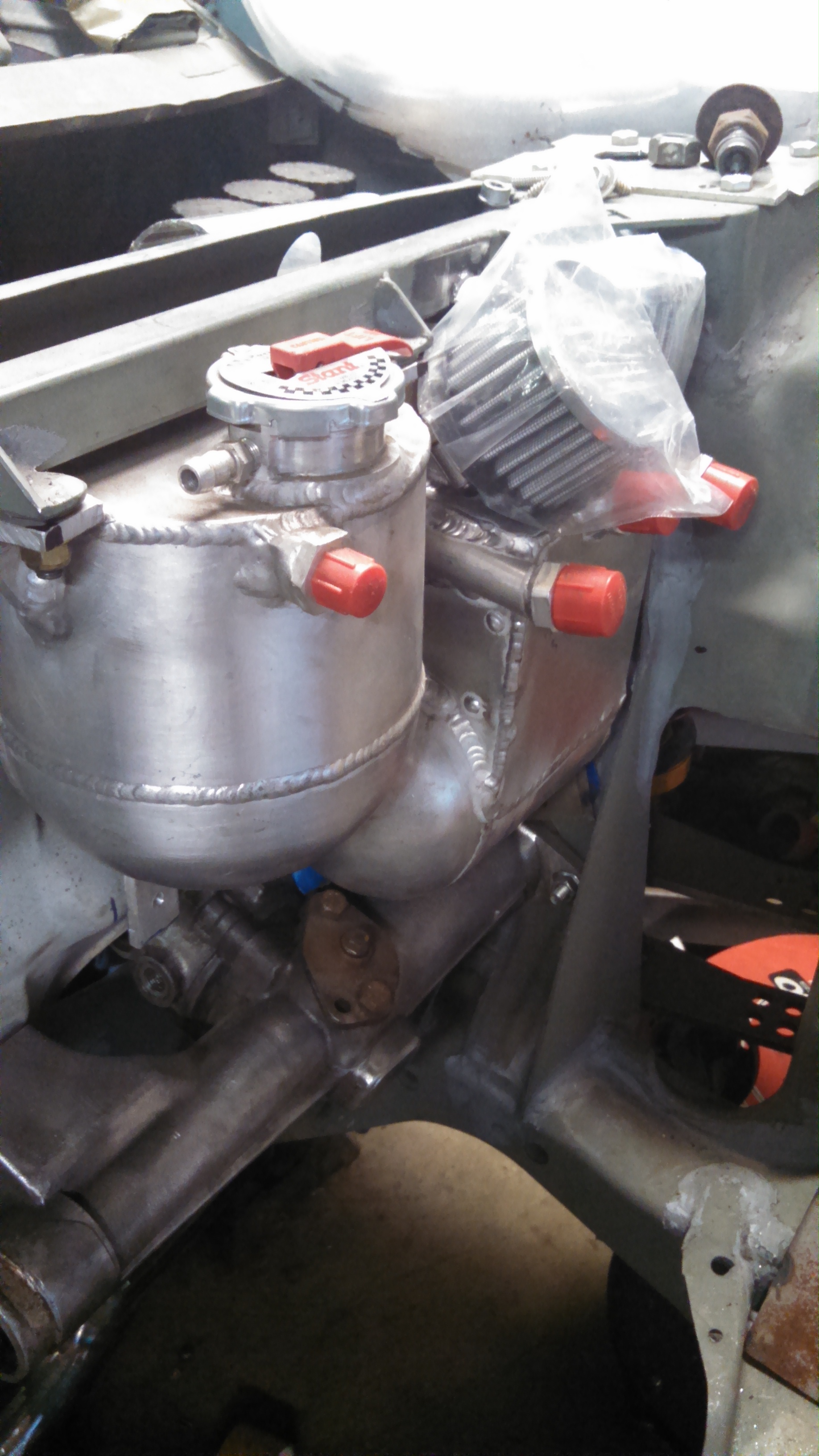 catch can finished and mounted.jpg