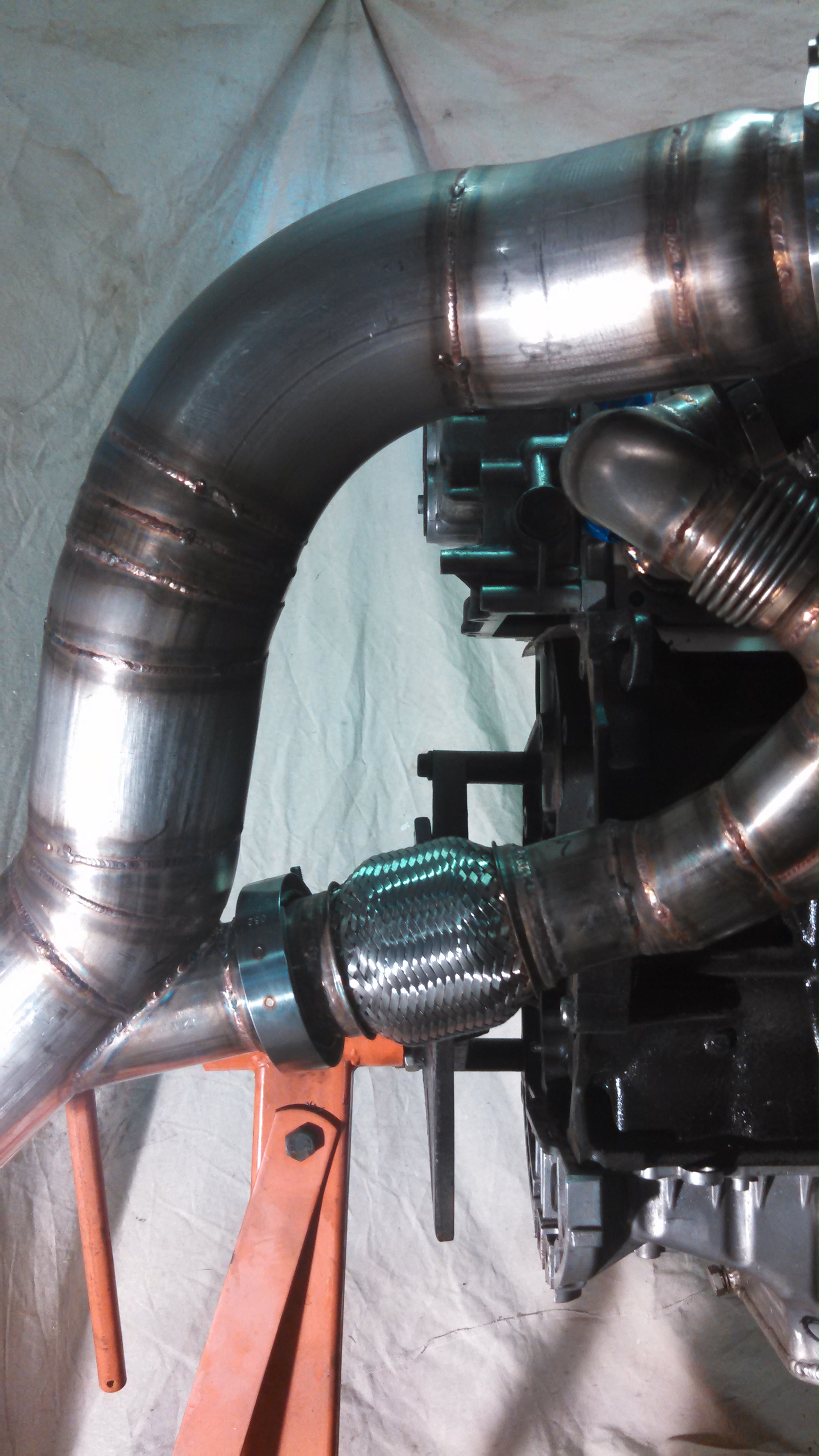 steering arm hole.jpg