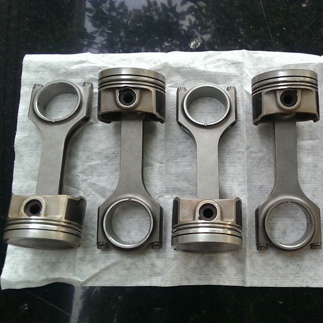 Pistons and Rods.jpg