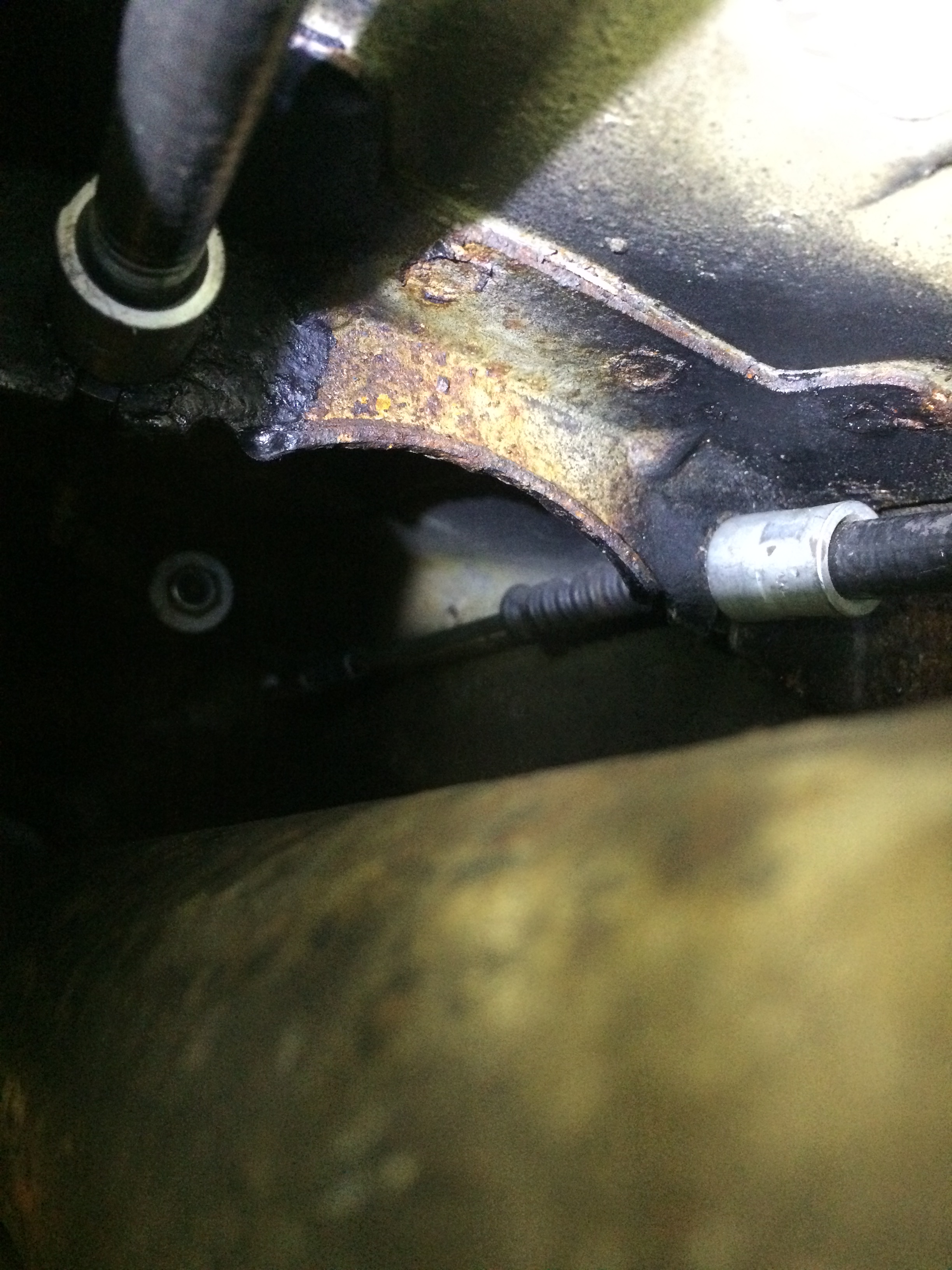 Bracket needs to be slightly enlarged for the cable to mount properly.